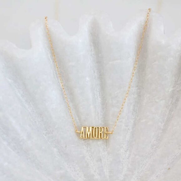Amore Necklace - Picture 3 of 3